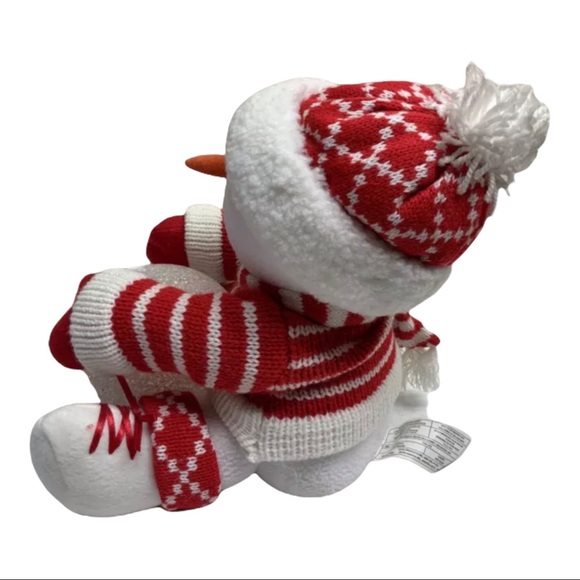 Avon Snowy Glow Plush Snowman LCD Multicolor Light Changing Christmas Decoration - Picture 5 of 14